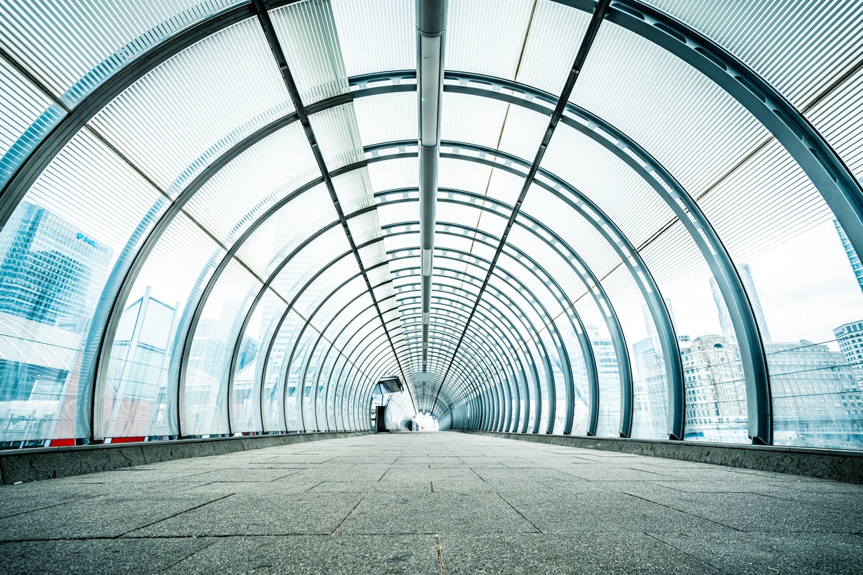 Pedestrian tunnel footbridge